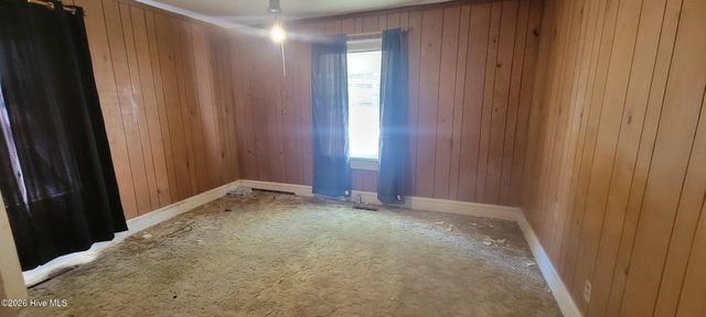 329 E 11th Street, Washington, NC 27889
