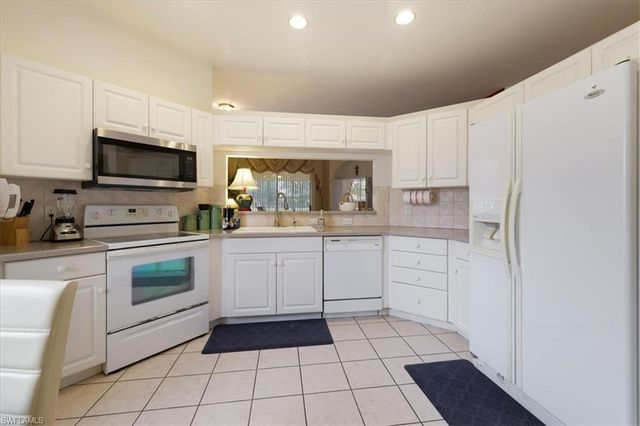 7685 Bay Lake DR, Fort Myers, FL 33907