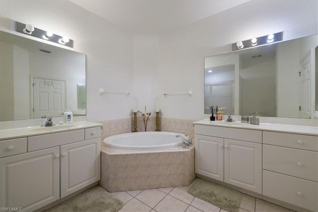 7685 Bay Lake DR, Fort Myers, FL 33907