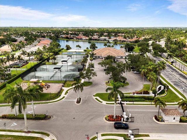 7685 Bay Lake DR, Fort Myers, FL 33907