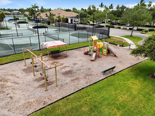 7685 Bay Lake DR, Fort Myers, FL 33907