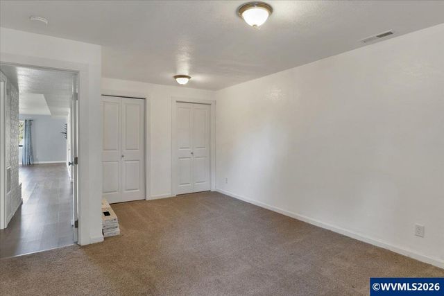 8471 Tyrone Ln SE, Salem, OR 97317