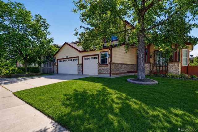2024 Sandhurst Drive, Castle Rock, CO 80104