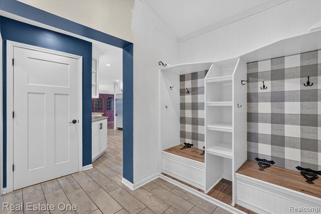 904 N Park Street, Highland, MI 48356