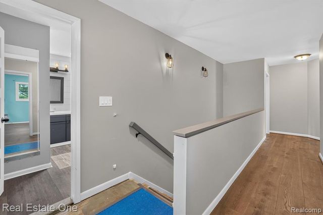 904 N Park Street, Highland, MI 48356