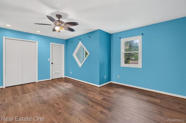 904 N Park Street, Highland, MI 48356