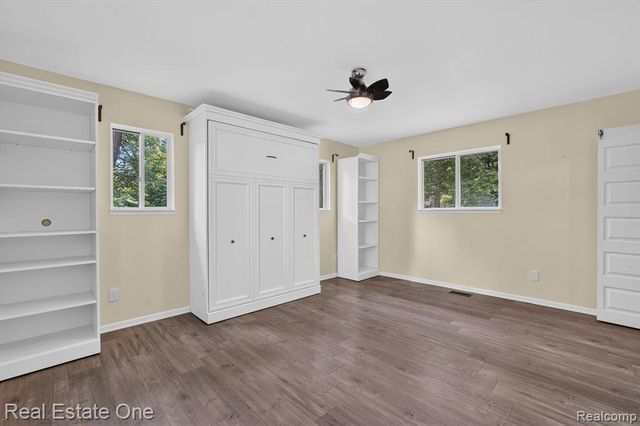 904 N Park Street, Highland, MI 48356