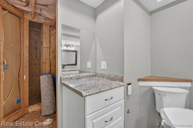 904 N Park Street, Highland, MI 48356