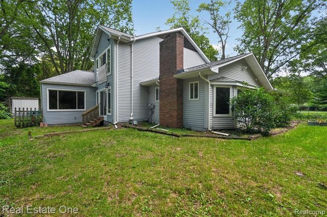 904 N Park Street, Highland, MI 48356