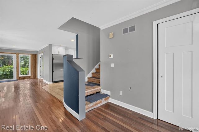 904 N Park Street, Highland, MI 48356