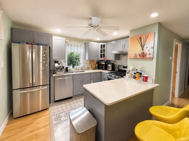 20 Plymouth Road, Braintree, MA 02184