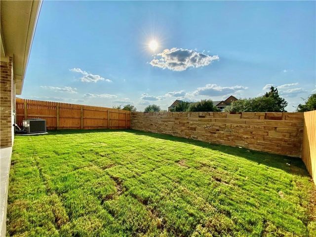 1825 Bonham LN, Round Rock, TX 78664