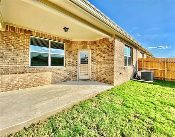1825 Bonham LN, Round Rock, TX 78664