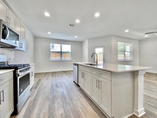 1825 Bonham LN, Round Rock, TX 78664