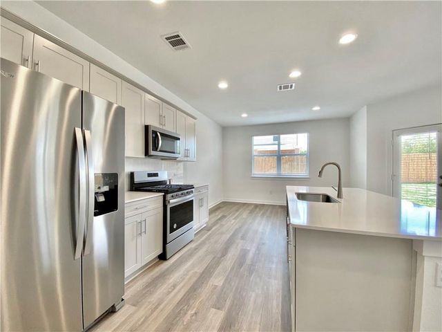 1825 Bonham LN, Round Rock, TX 78664