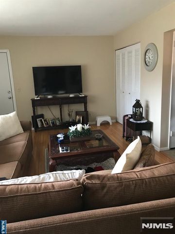12 Rolling Ridge 12A, Montvale, NJ 07645