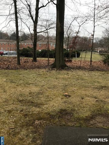 12 Rolling Ridge 12A, Montvale, NJ 07645