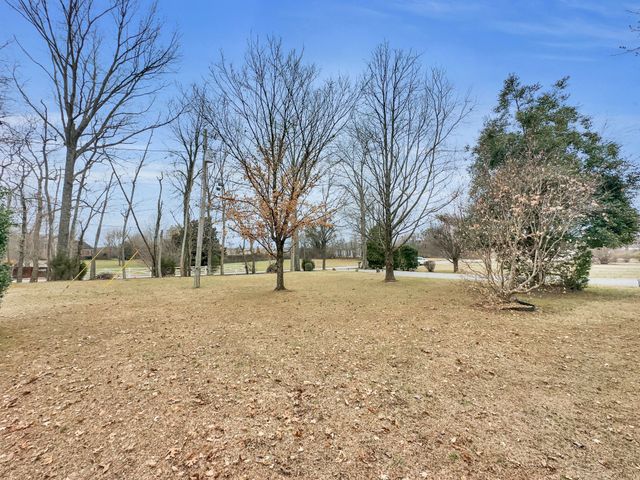 1430 Powell Grove Rd, Lebanon, TN 37090