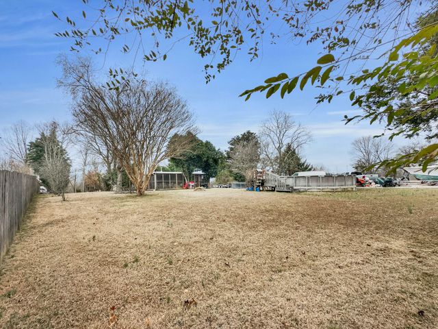 1430 Powell Grove Rd, Lebanon, TN 37090