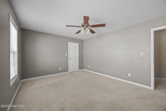 1031 Jade Lane, Winterville, NC 28590