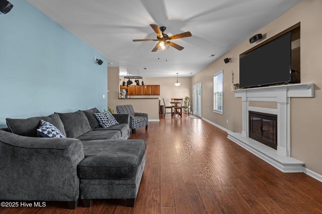1031 Jade Lane, Winterville, NC 28590