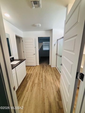 10442 W Guildford Lane, Marana, AZ 85653