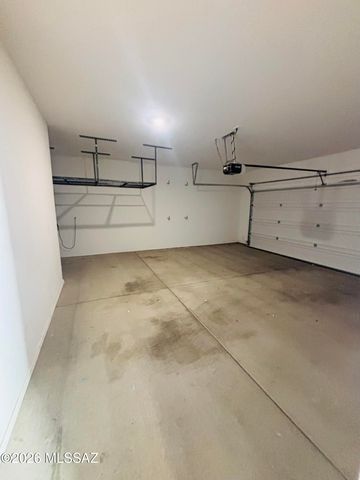 10442 W Guildford Lane, Marana, AZ 85653