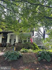 922 BUCHANAN AVE, Lancaster, PA 17603