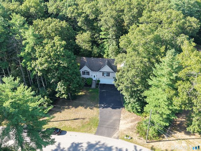 84 Juniper Way, Brooklyn, CT 06234