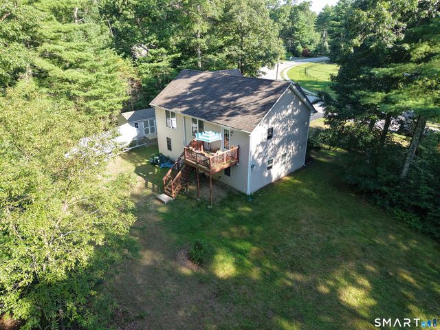 84 Juniper Way, Brooklyn, CT 06234