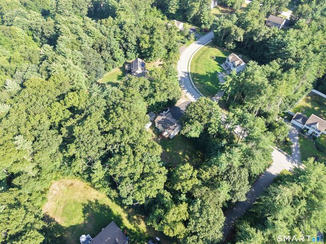 84 Juniper Way, Brooklyn, CT 06234