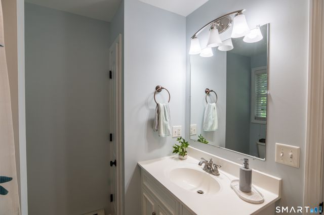 84 Juniper Way, Brooklyn, CT 06234