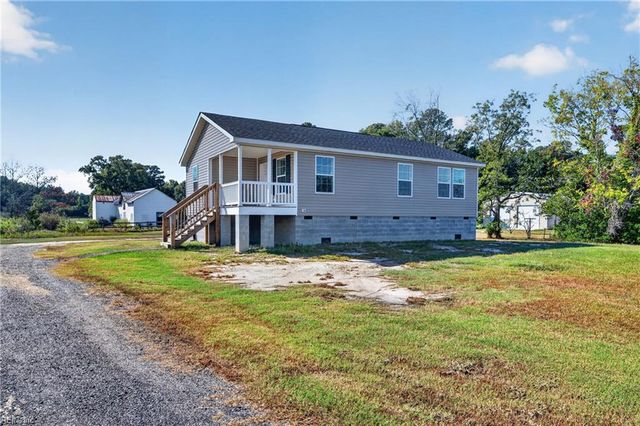 2394 Perrin Creek RD, Hayes, VA 23072