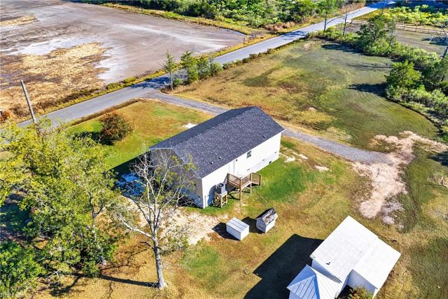2394 Perrin Creek RD, Hayes, VA 23072