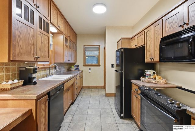 1625 Burr Street, Lincoln, NE 68502