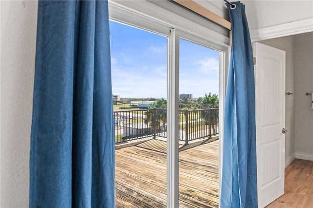 631 Channelview Drive, Channelview Condos 315, Port Aransas, TX 78373