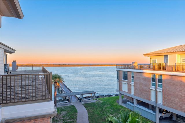 631 Channelview Drive, Channelview Condos 315, Port Aransas, TX 78373