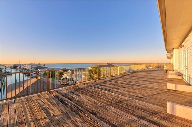 631 Channelview Drive, Channelview Condos 315, Port Aransas, TX 78373