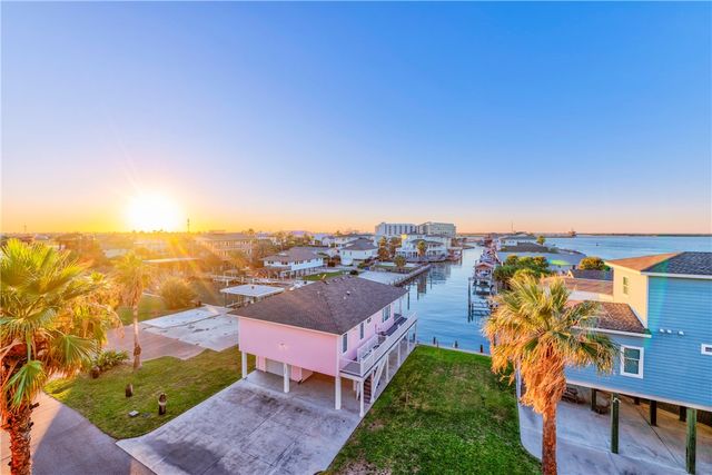 631 Channelview Drive, Channelview Condos 315, Port Aransas, TX 78373