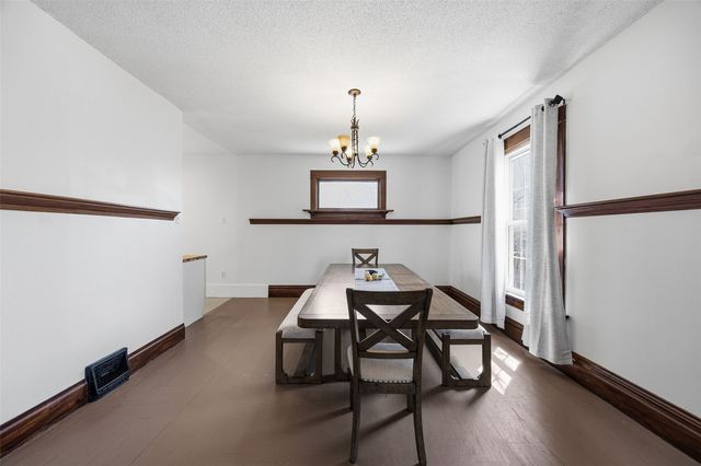 1727 B Avenue NE, Cedar Rapids, IA 52402