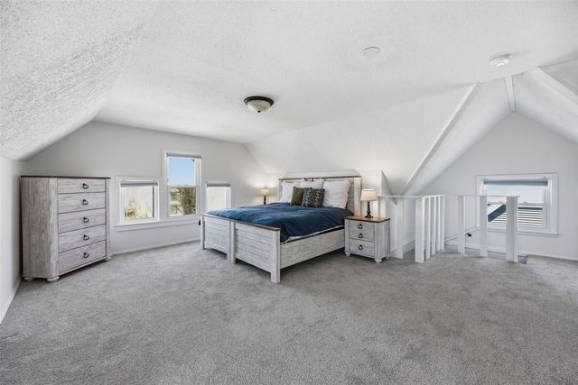 1727 B Avenue NE, Cedar Rapids, IA 52402
