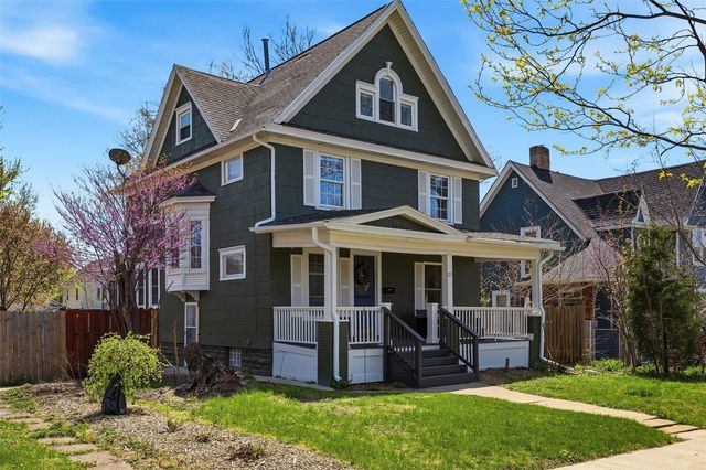 1727 B Avenue NE, Cedar Rapids, IA 52402
