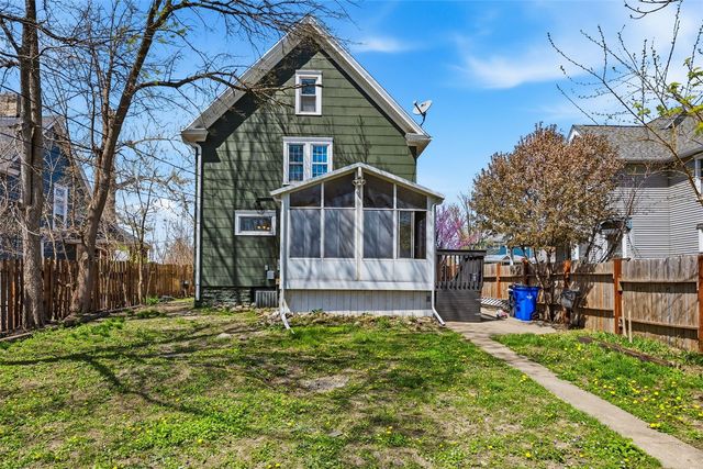 1727 B Avenue NE, Cedar Rapids, IA 52402