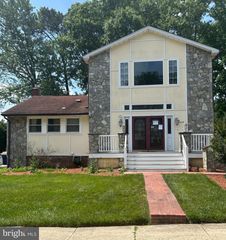 6424 FAIRBANKS ST, Hyattsville, MD 20784