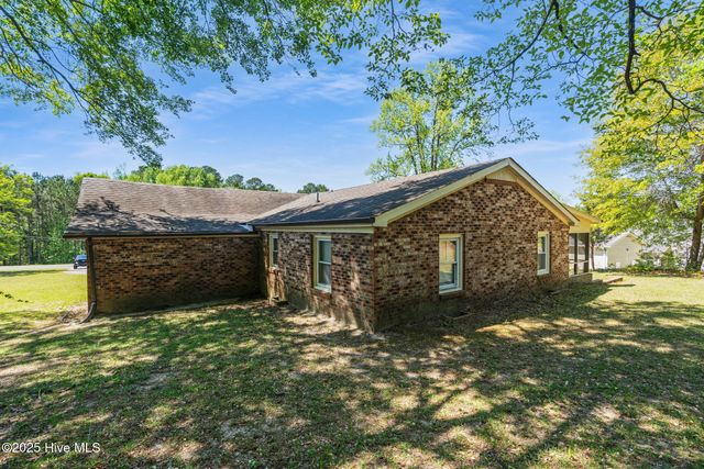 120 W Eason Drive, Rockingham, NC 28379