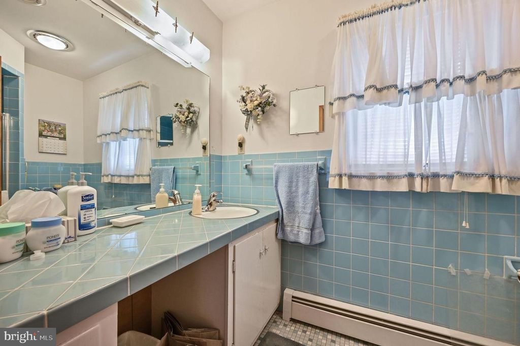 81 WESTVIEW AVE, Dover, DE 19901