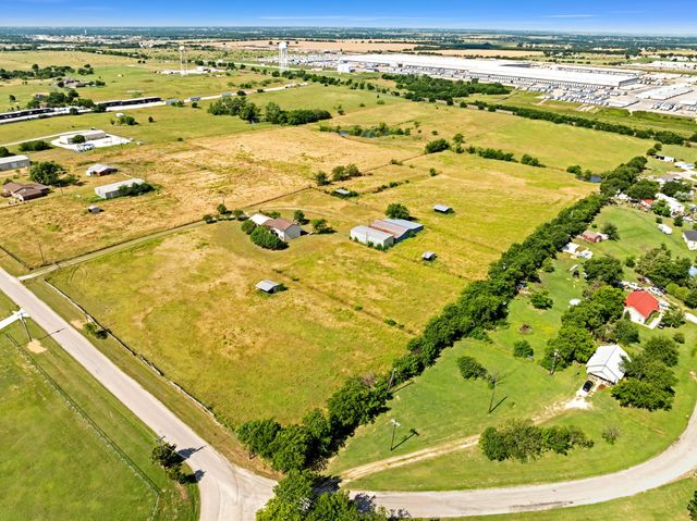 1795 Melton Road, Sanger, TX 76266