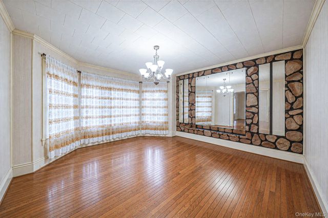 21823 139th Avenue, Springfield Gardens, NY 11413