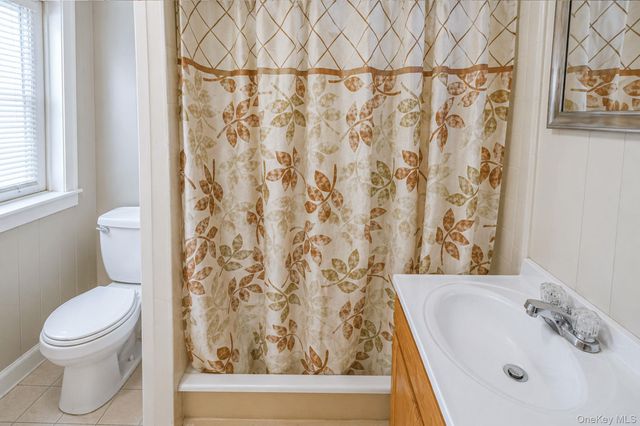 21823 139th Avenue, Springfield Gardens, NY 11413