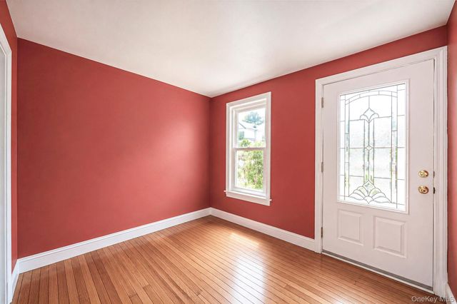 21823 139th Avenue, Springfield Gardens, NY 11413